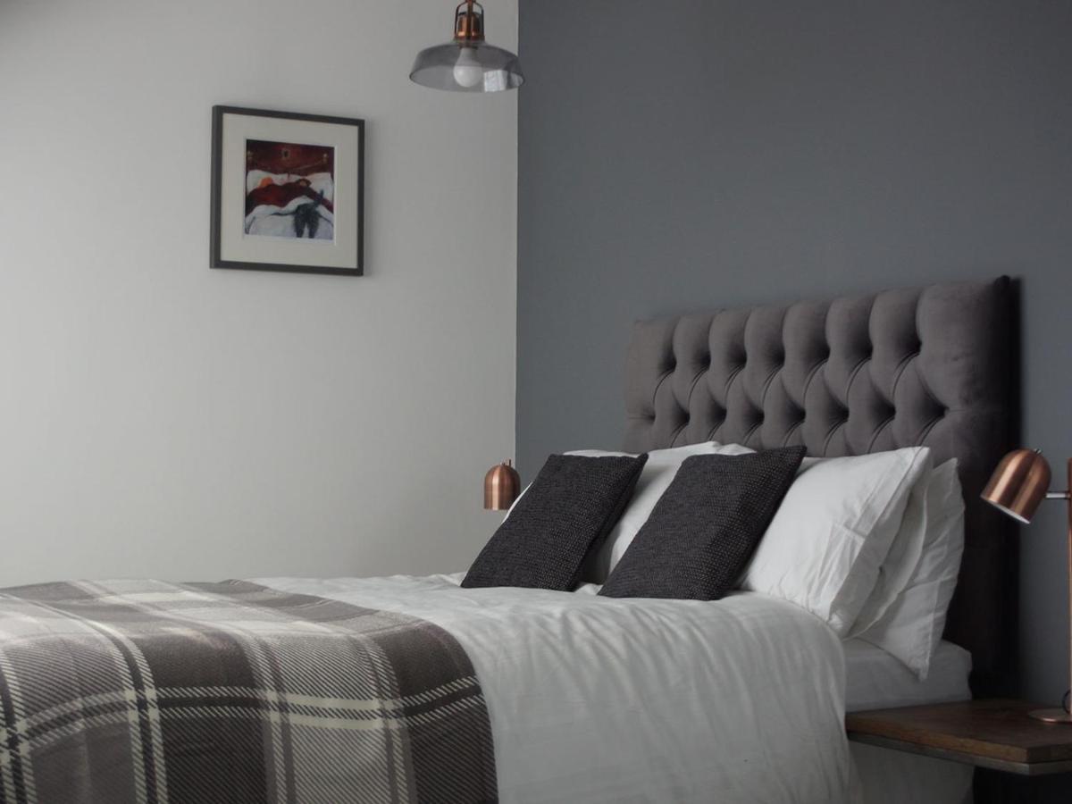 Skyline Guesthouse New Quay Extérieur photo
